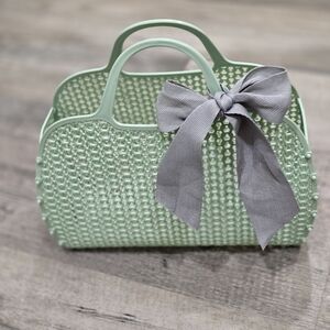Small, Light Green, Tote Basket
